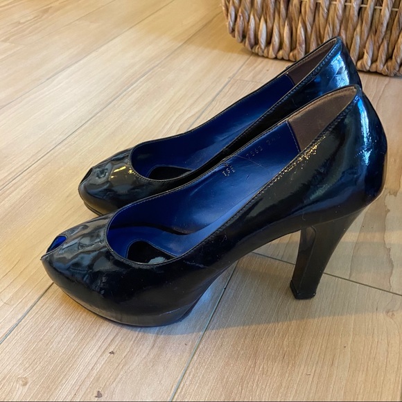 Women’s Black Platforms / Heels - Size 7 - Picture 2 of 5